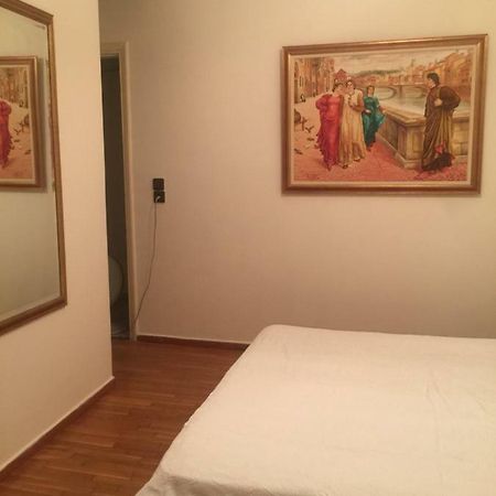 Nana Hotel Athena Bagian luar foto