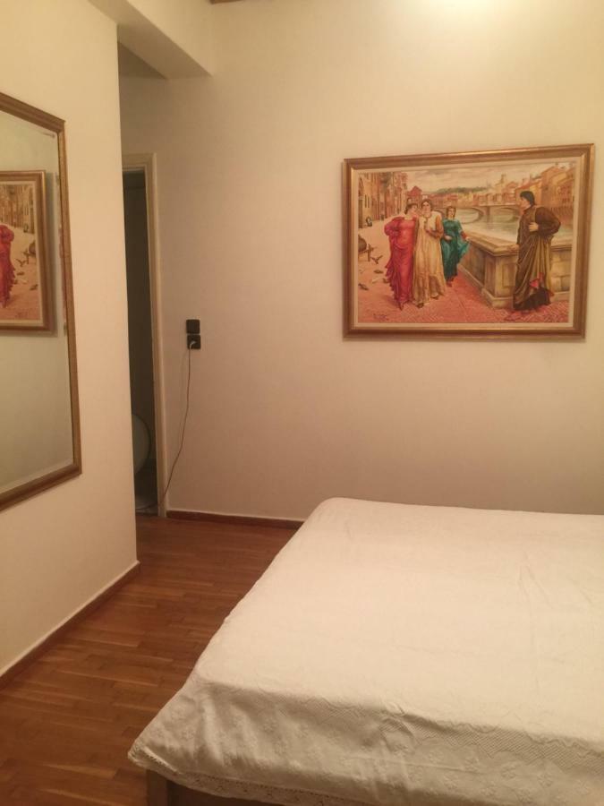 Nana Hotel Athena Bagian luar foto